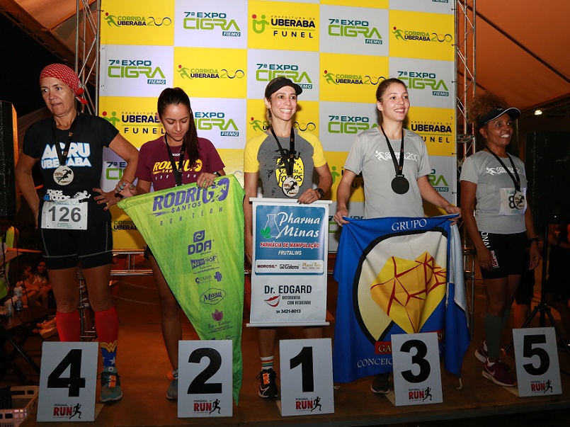 Corrida Uberaba 200 leva centenas de atletas para ExpoCigra Fiemg