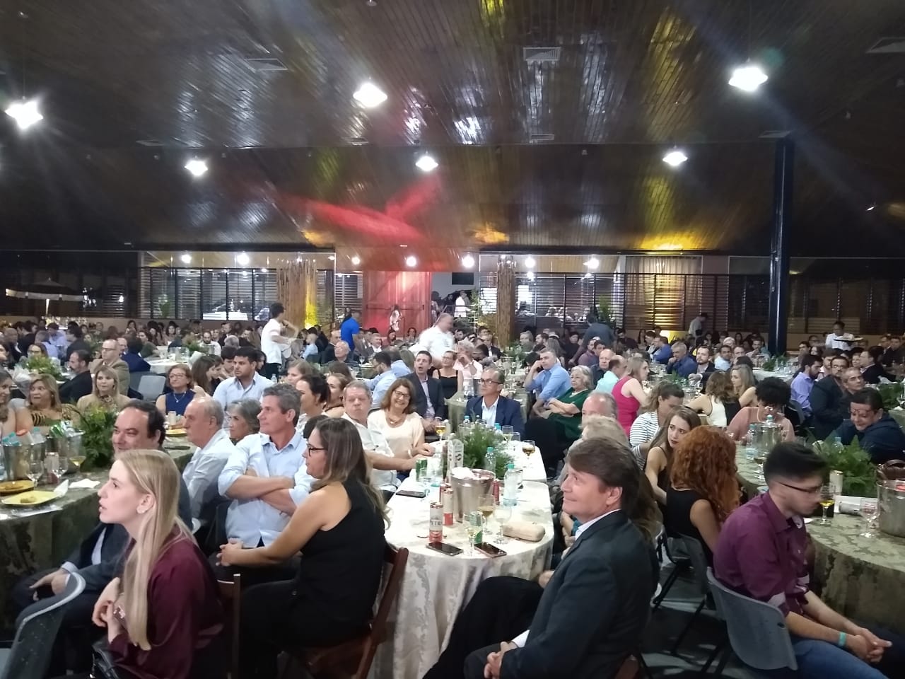 7ª ExpoCigra Fiemg é aberta oficialmente com entrega de prêmios para industriais de destaque