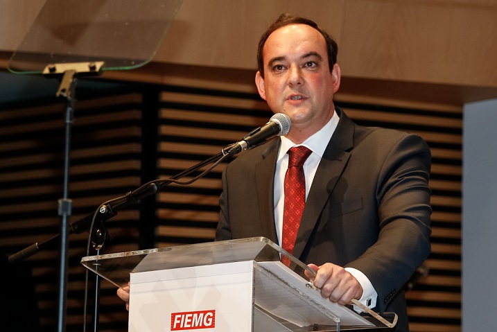 Vinte prefeitos se reúnem na 7ª ExpoCigra Fiemg para tratar de Distritos Industriais com Copasa e Codemig